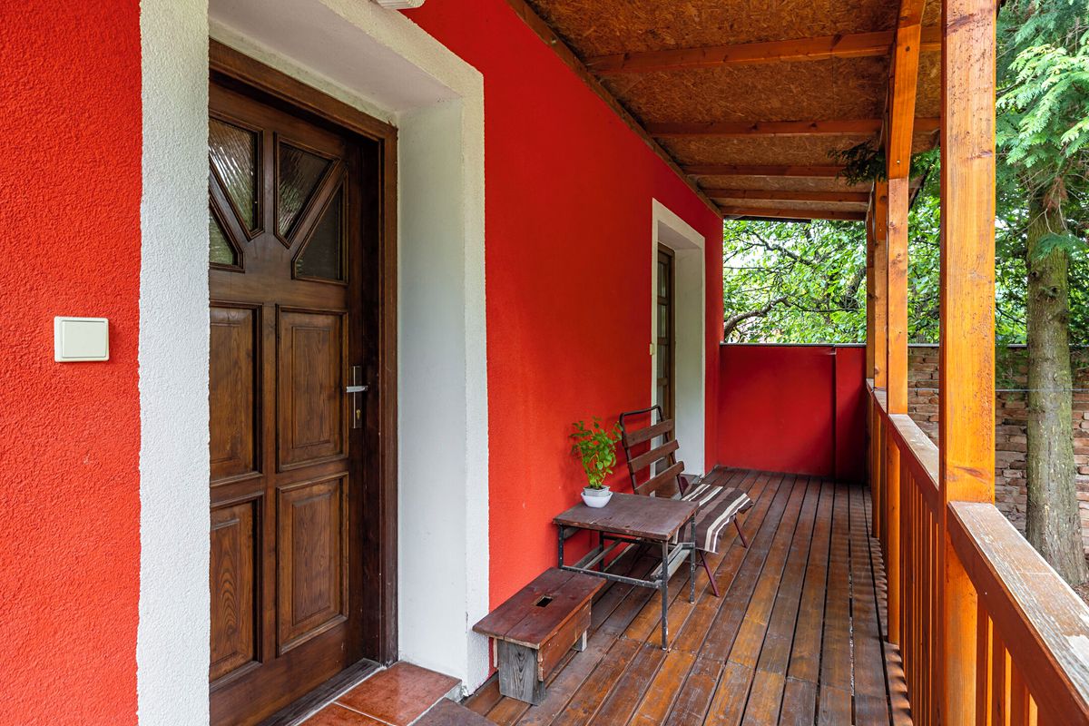 Prodej rodinného domu 200 m², pozemek 727 m² – fotografie 4