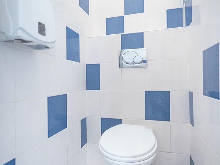Комерційне приміщення в оренду, 297 м² (16 з 21)