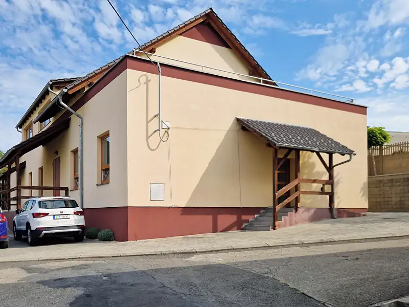 Pronájem kanceláře 615 m², Zlín – náhled fotky 3