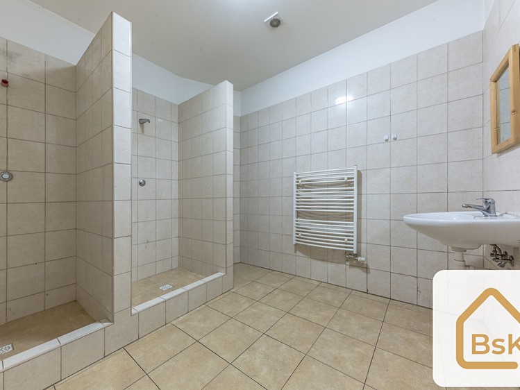Gewerbefläche zur Miete, 228 m² (16 von 17)
