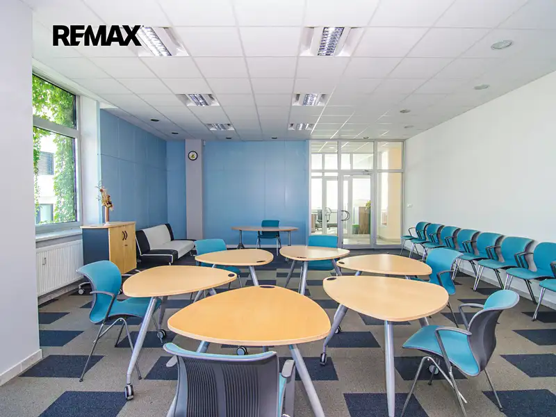Pronájem obchodního prostoru 81 m², Svitavy – náhled fotky 3