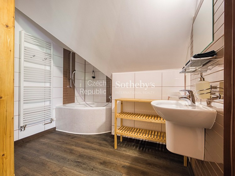 Prodej domu, 810 m² (14 z 31)