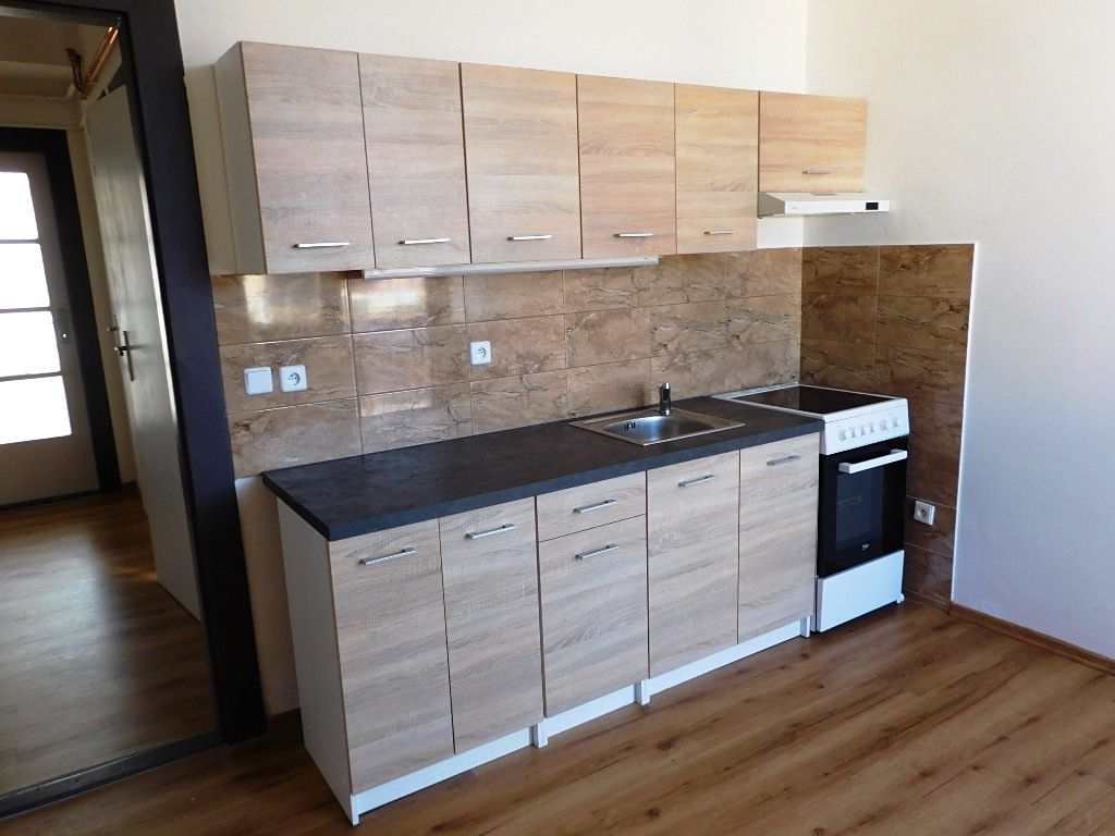 Pronájem bytu 1+1 46 m², Prostějov – fotka 1 z 3