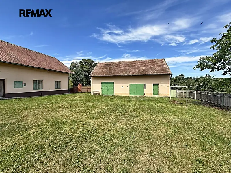 Prodej rodinného domu 129 m², pozemek 2258 m², Hošťalovice – náhled fotky 3