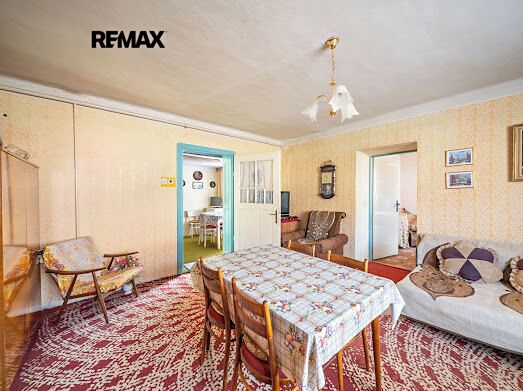 Prodej rodinného domu 212 m², pozemek 431 m² – fotografie 4