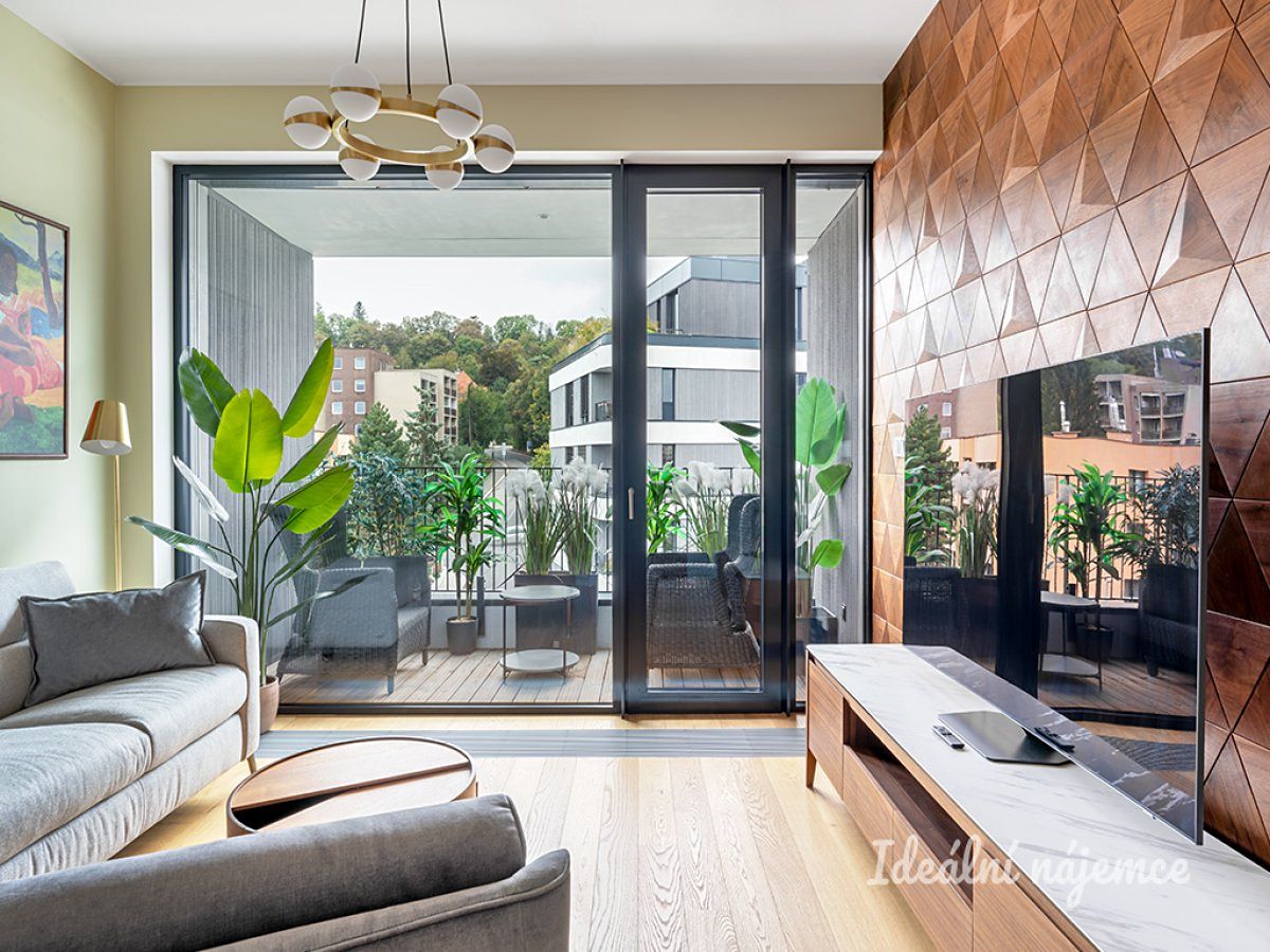 Pronájem bytu 2+kk 58 m²