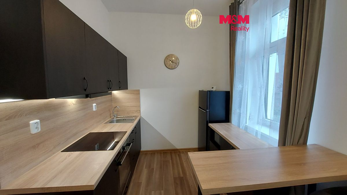 Pronájem bytu 2+kk 33 m²