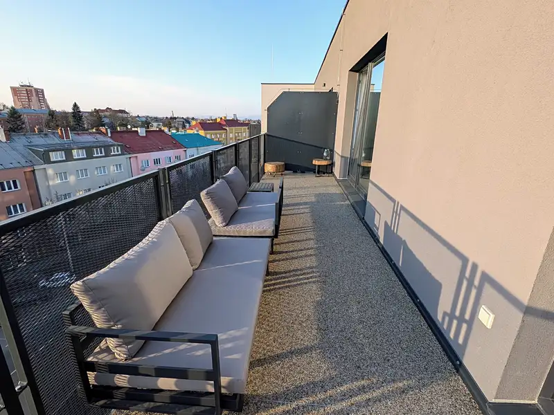 Pronájem bytu 2+kk 53 m², Olomouc – náhled fotky 2