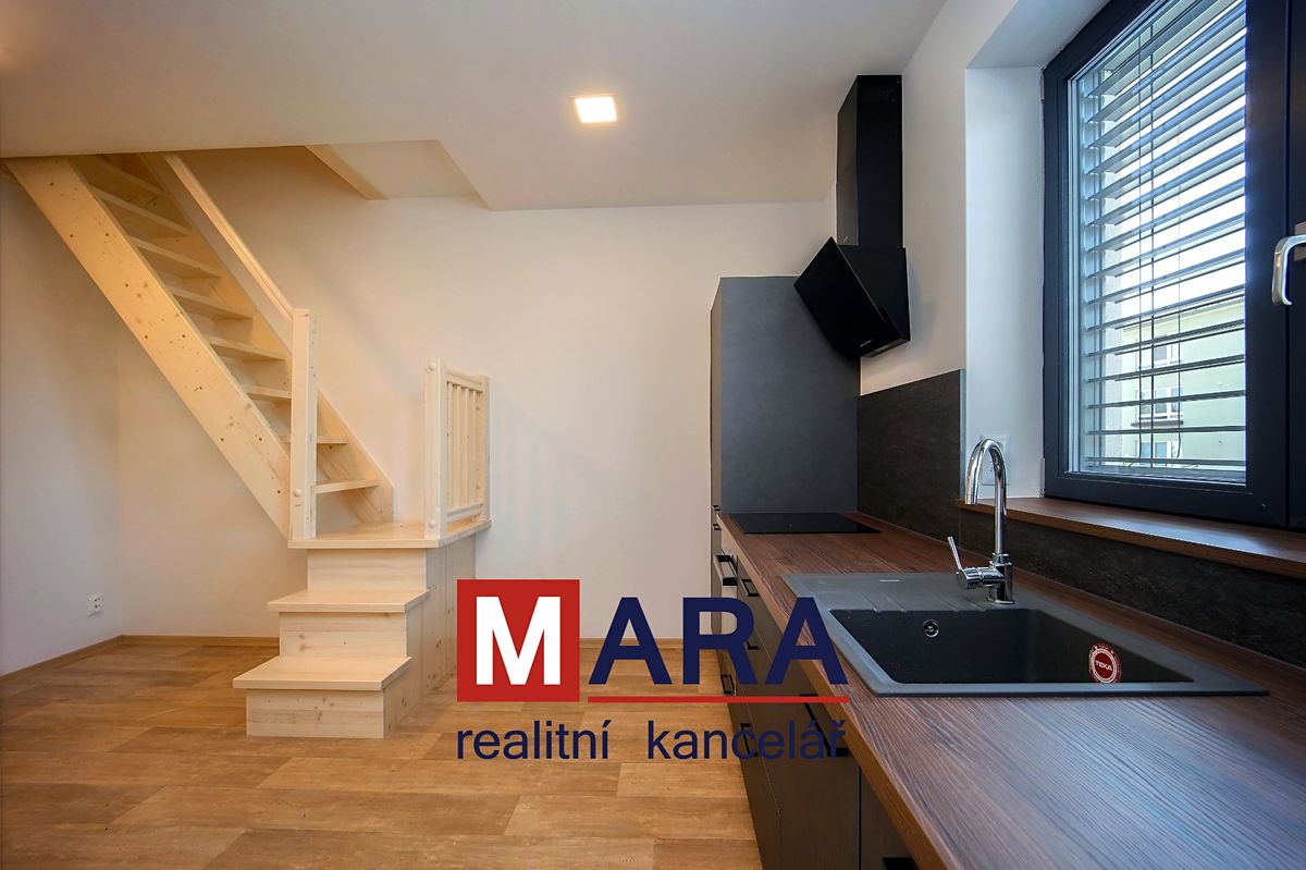Pronájem bytu 2+1 87 m²