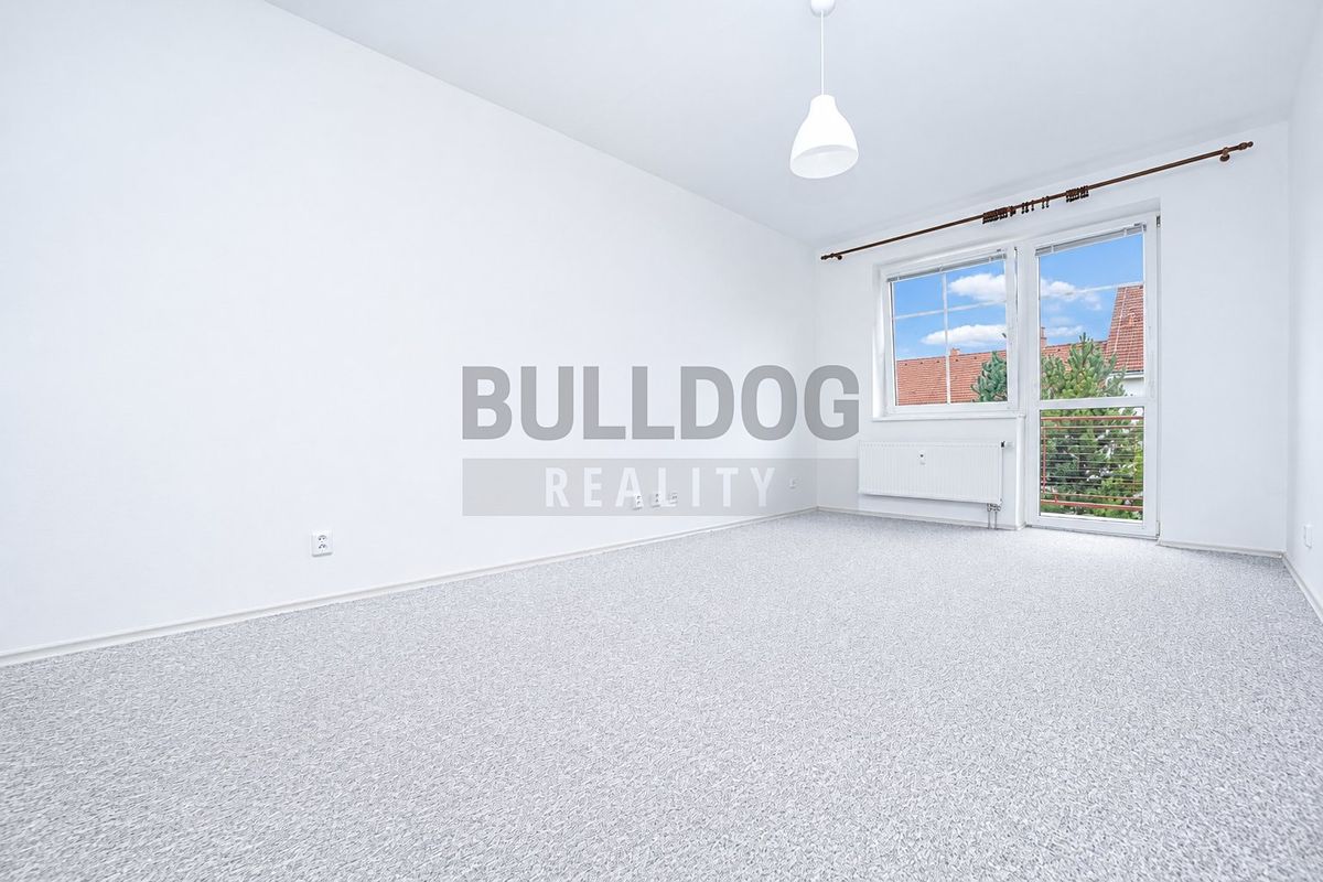 Pronájem bytu 2+1 61 m² – fotografie 3