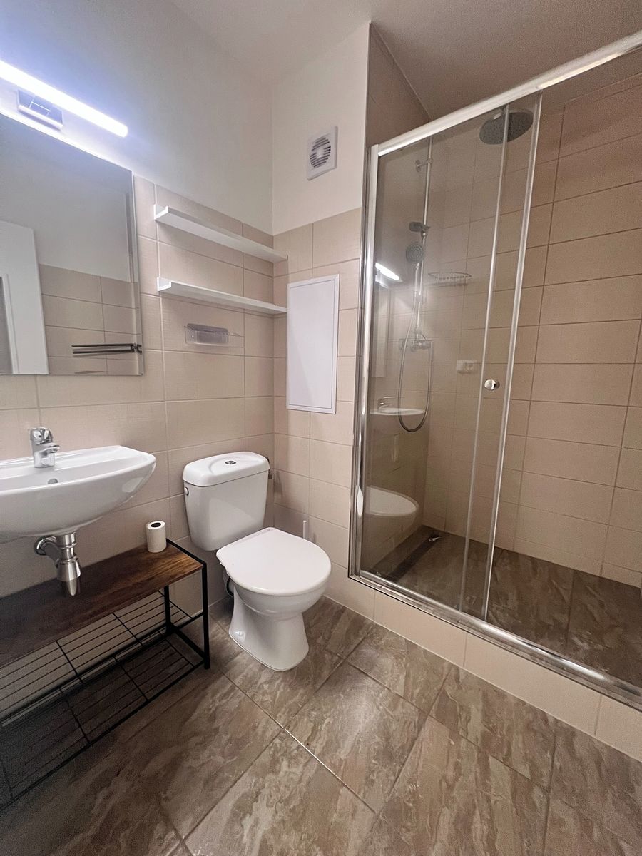 Pronájem bytu 1+kk 22 m² – fotografie 5