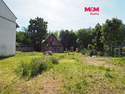 Prodej stavebního pozemku 828 m²