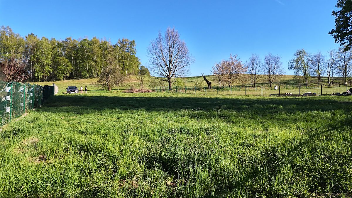 Prodej stavebního pozemku 1162 m² – fotografie 3