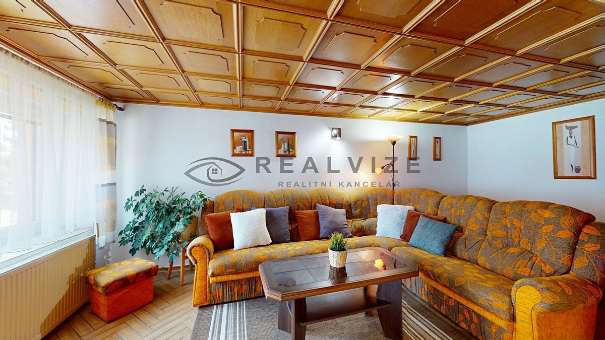 Prodej rodinného domu 121 m², pozemek 119 m² – fotografie 2