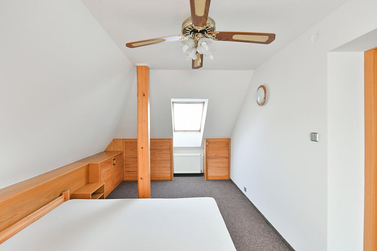 Property photo 28