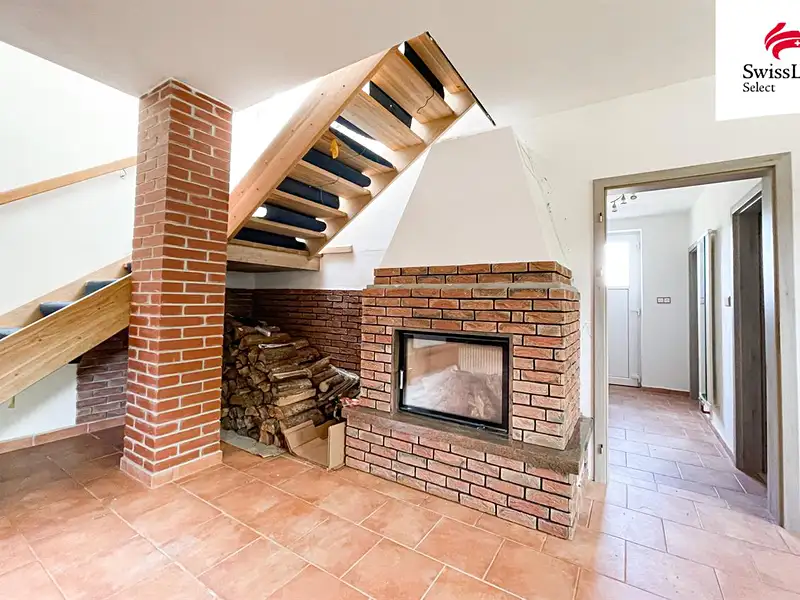 Prodej obchodního prostoru 230 m², Dobronín – náhled fotky 1