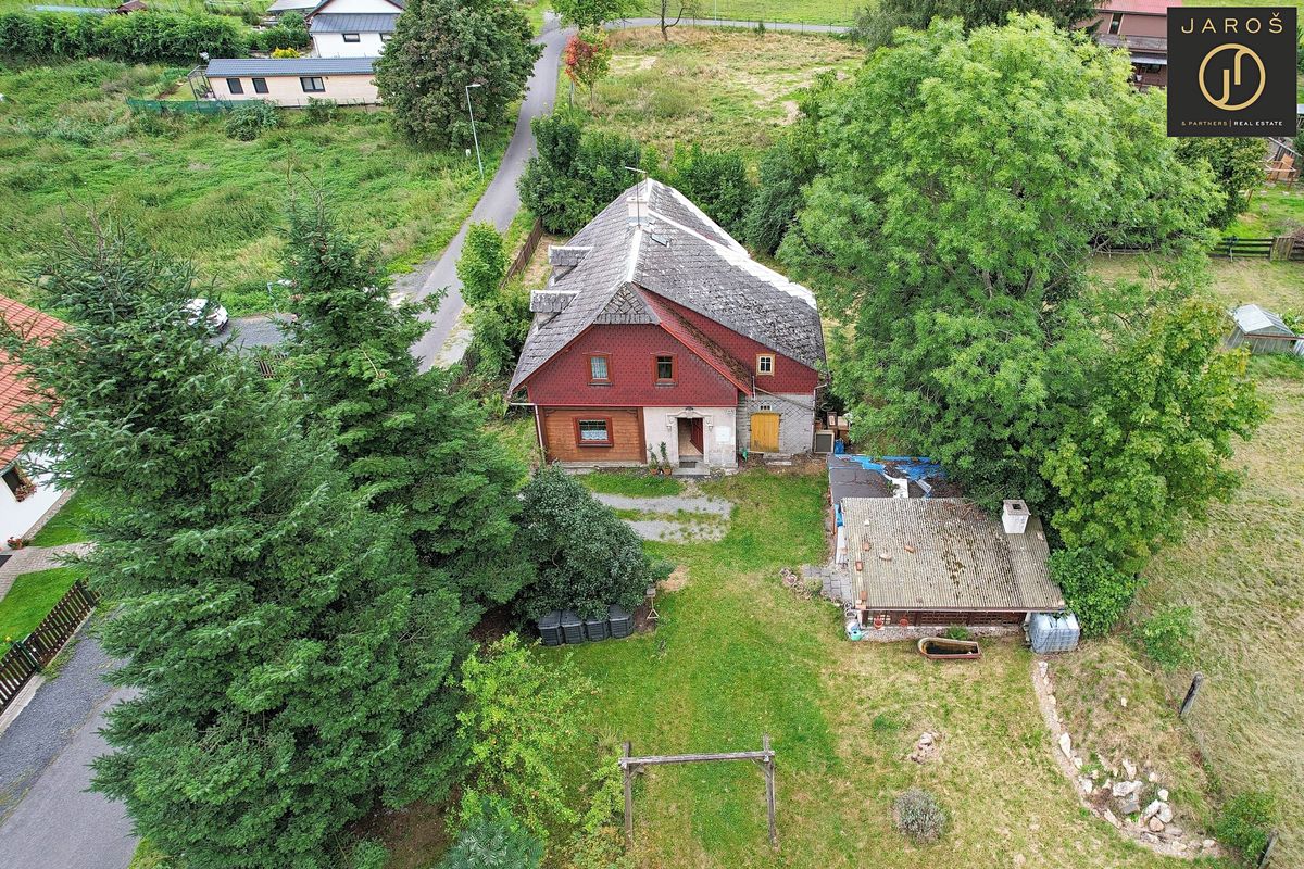 Prodej rodinného domu 160 m², pozemek 1079 m² – fotografie 4