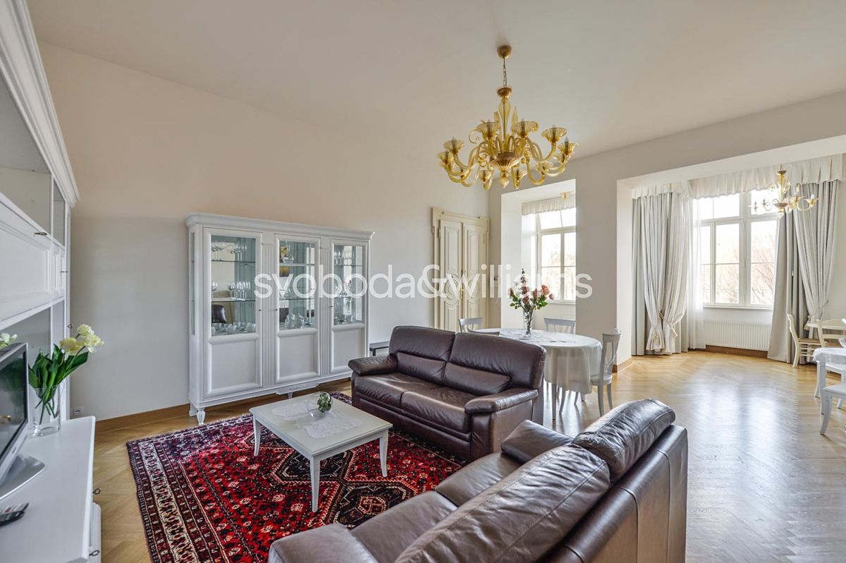Pronájem bytu 3+kk 107 m² – fotografie 2