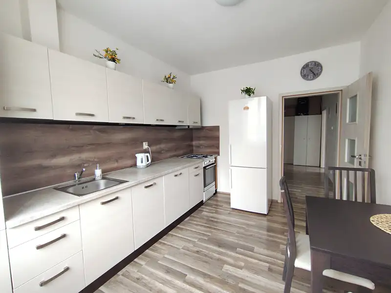 Prodej bytu 2+1 54 m², Praha – náhled fotky 3