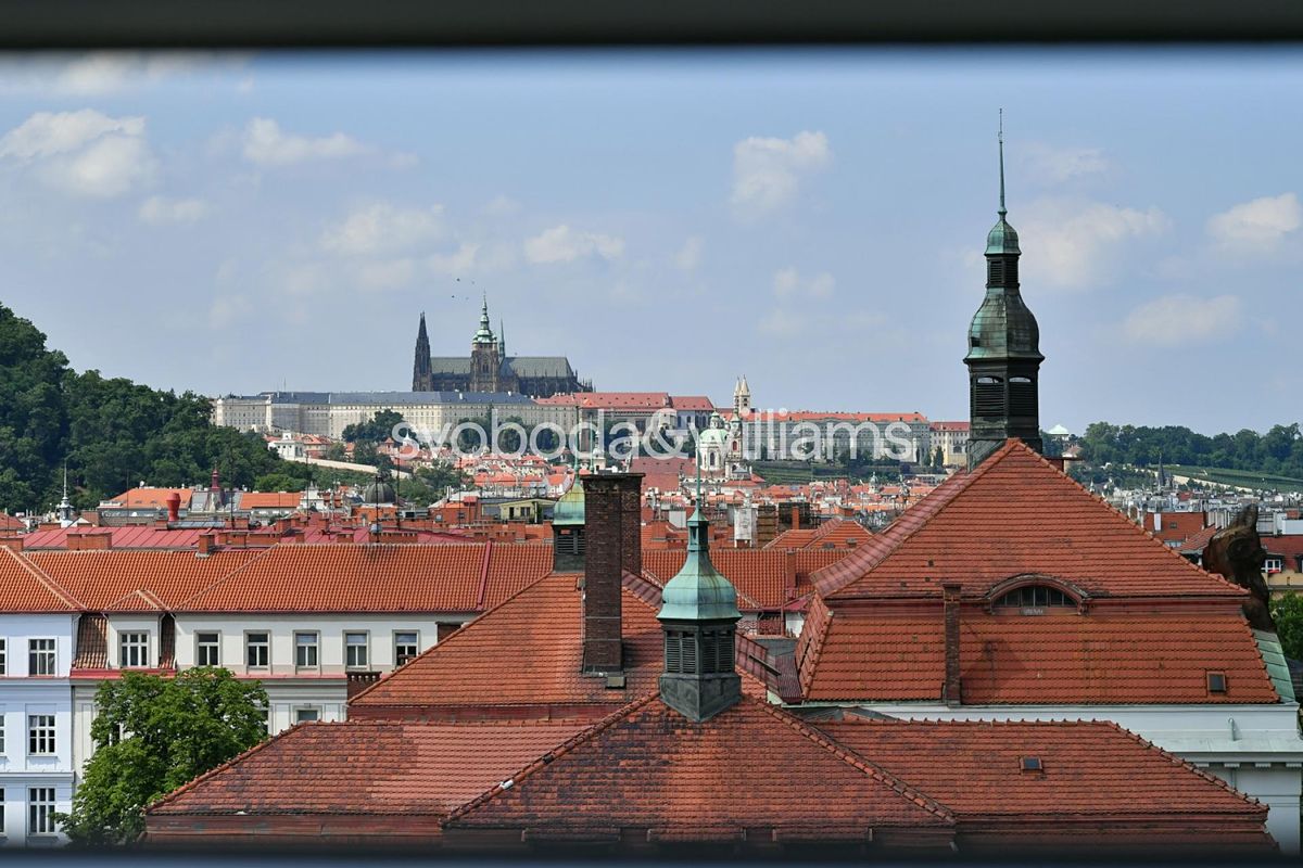 Pronájem bytu 4+kk 407 m² – fotografie 2