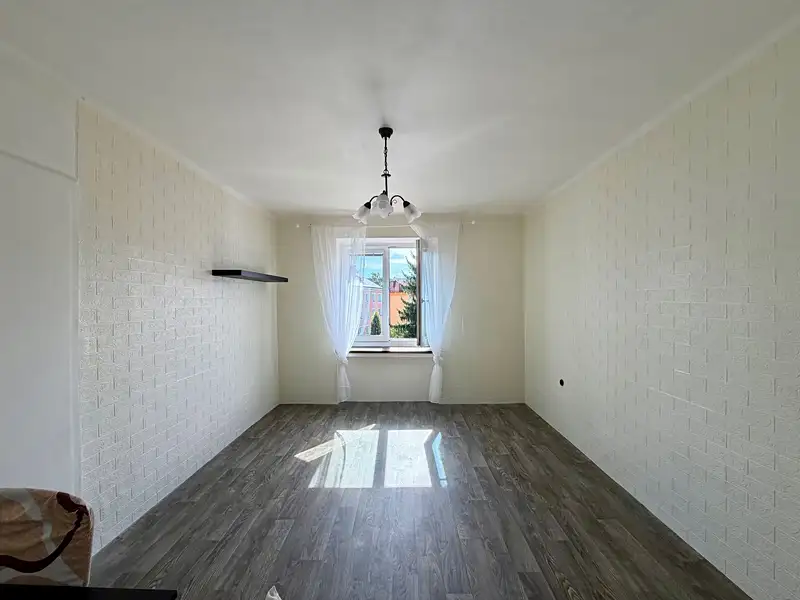 Pronájem bytu 2+1 56 m², Rožnov pod Radhoštěm – náhled fotky 1