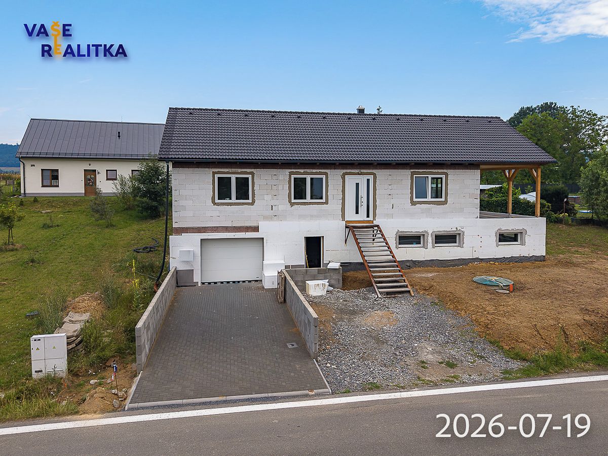 Prodej rodinného domu 120 m², pozemek 823 m²