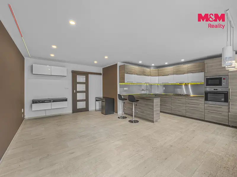 Prodej bytu 3+kk 71 m², Pardubice – náhled fotky 3