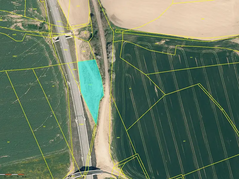 Prodej pole 2485 m², Červený Újezd – náhled fotky 1