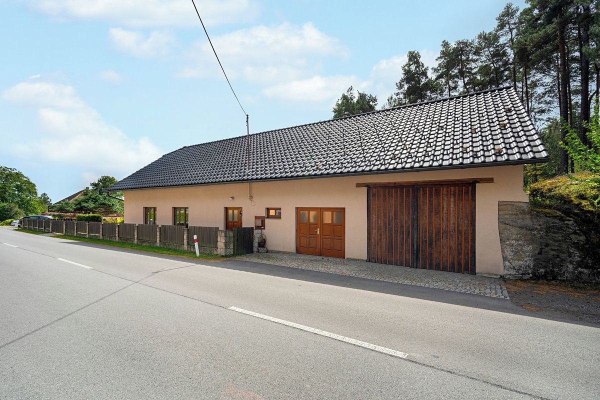 Prodej rodinného domu 150 m², pozemek 1140 m²