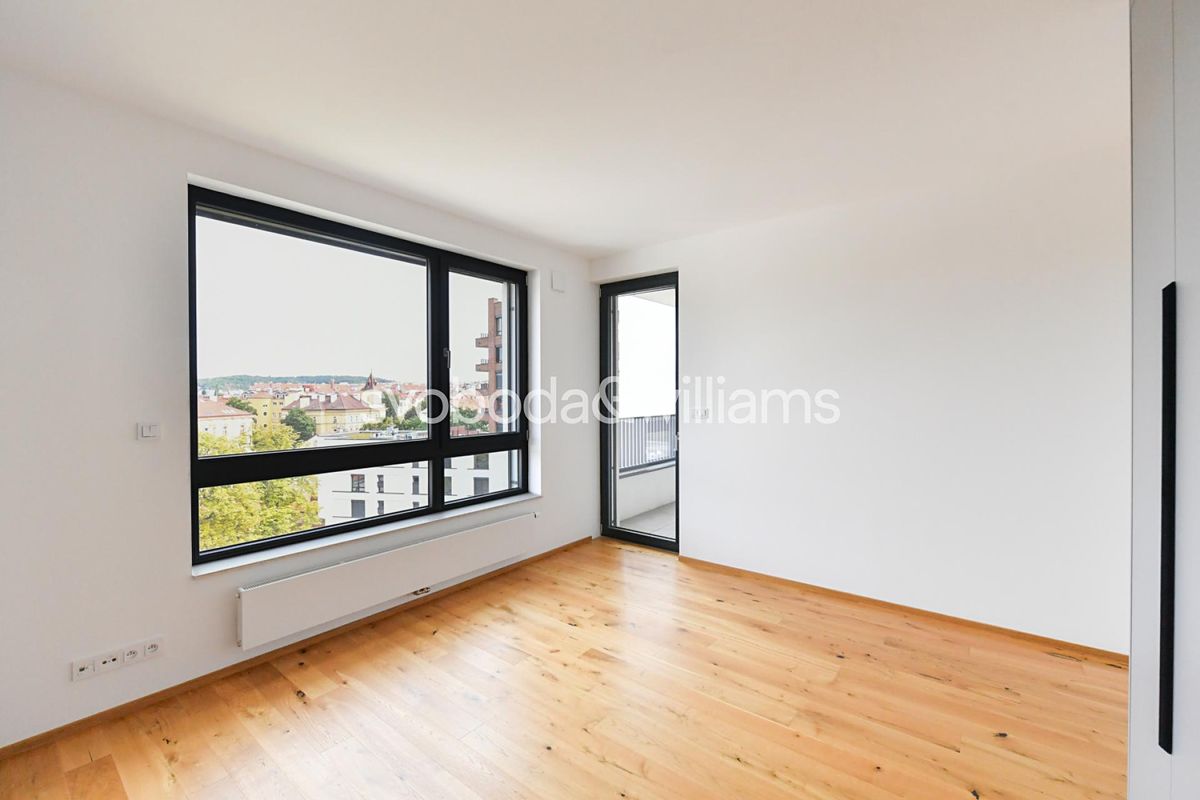 Pronájem bytu 4+kk 111 m² – fotografie 5
