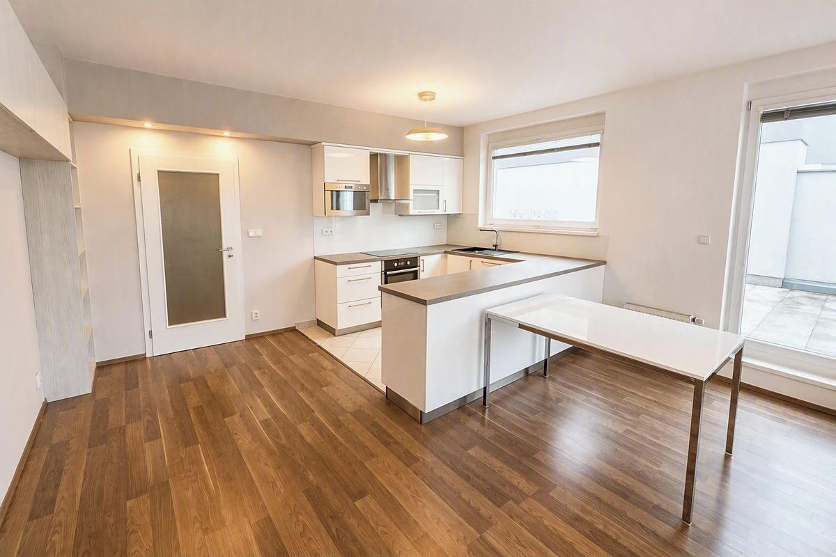Prodej bytu 3+kk 81 m²
