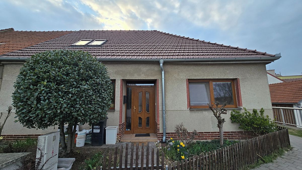 Prodej rodinného domu 138 m², pozemek 179 m²