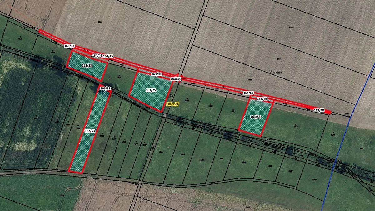 Prodej pozemku 1833 m²