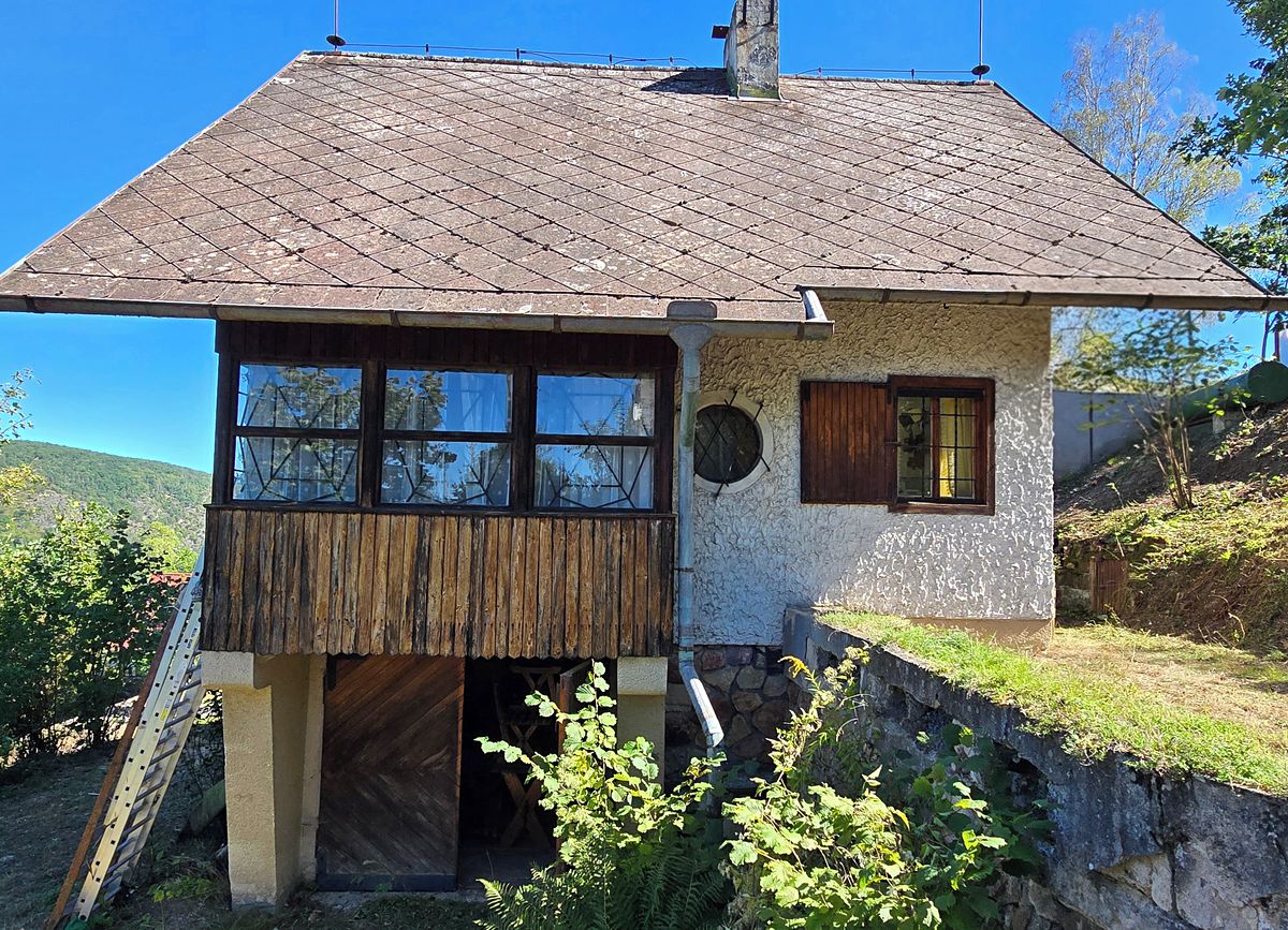 Prodej chaty 100 m², pozemek 1135 m²