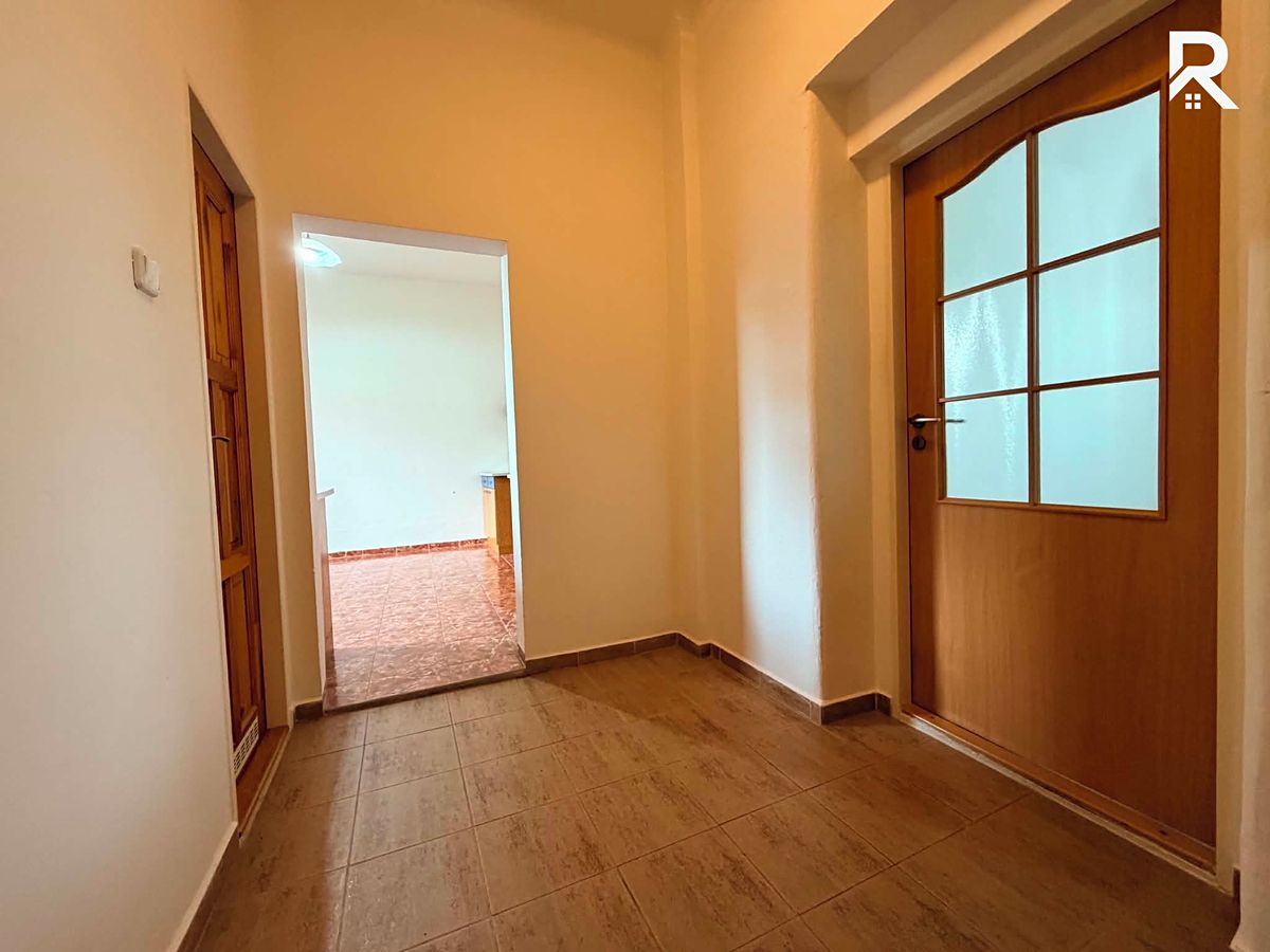 Pronájem bytu 2+1 68 m² – fotografie 2