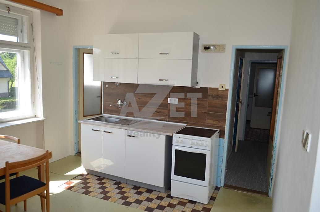 Prodej vícegeneračního domu 240 m², pozemek 781 m² – fotografie 5