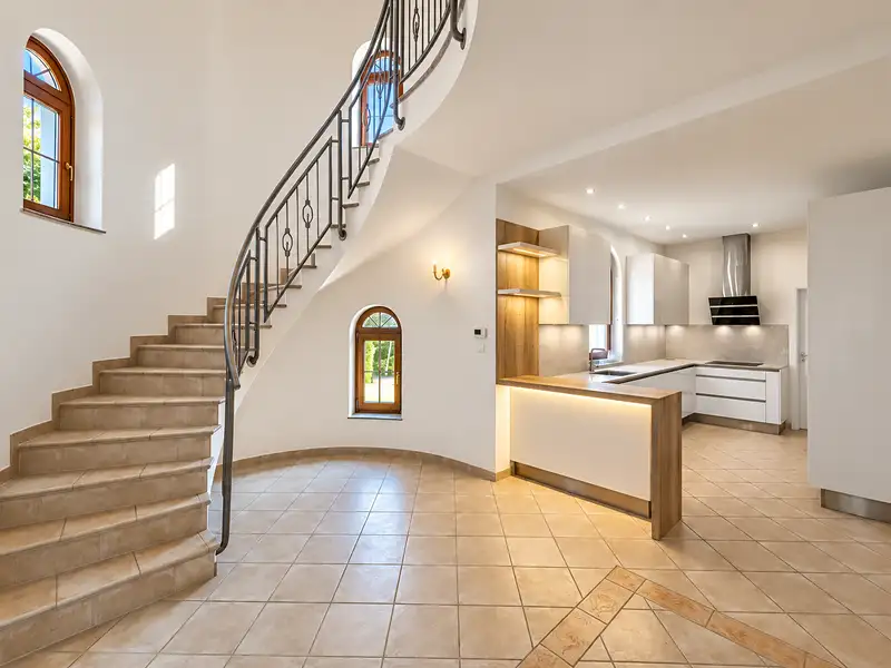 Pronájem vily 243 m², pozemek 387 m², Praha – náhled fotky 2