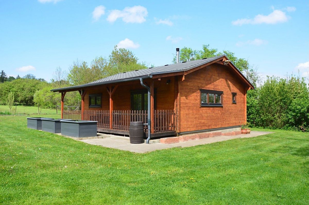 Prodej rodinného domu 74 m², pozemek 10278 m² – fotografie 2