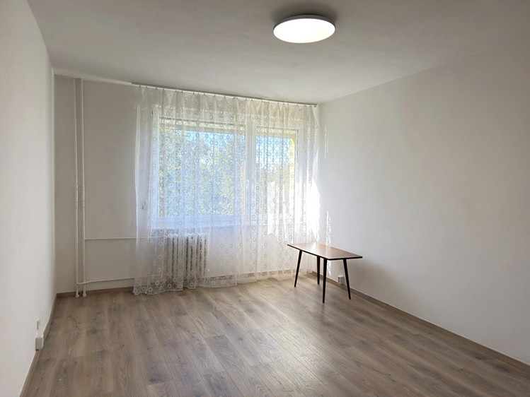 Prodej bytu 2+1, 53 m² (2 z 30)