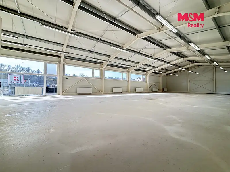 Prodej obchodního prostoru 293 m², Třebíč – náhled fotky 3