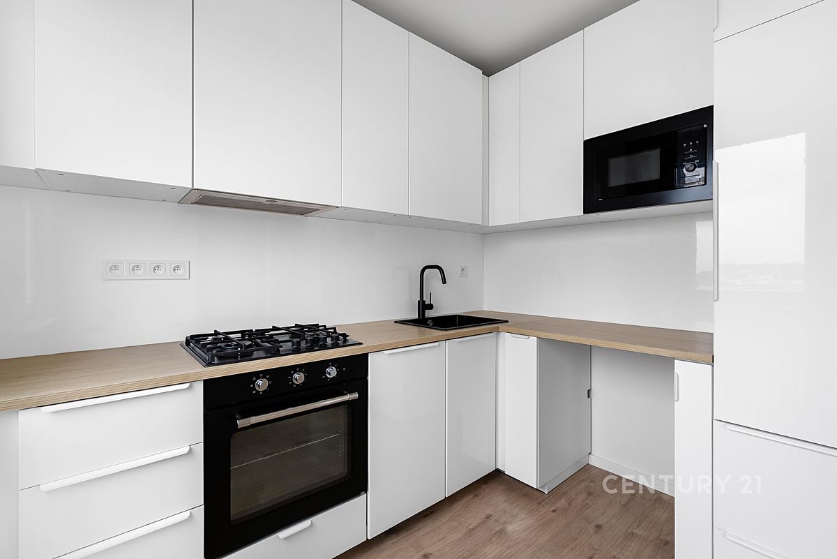 Pronájem bytu 2+1 43 m² – fotografie 4