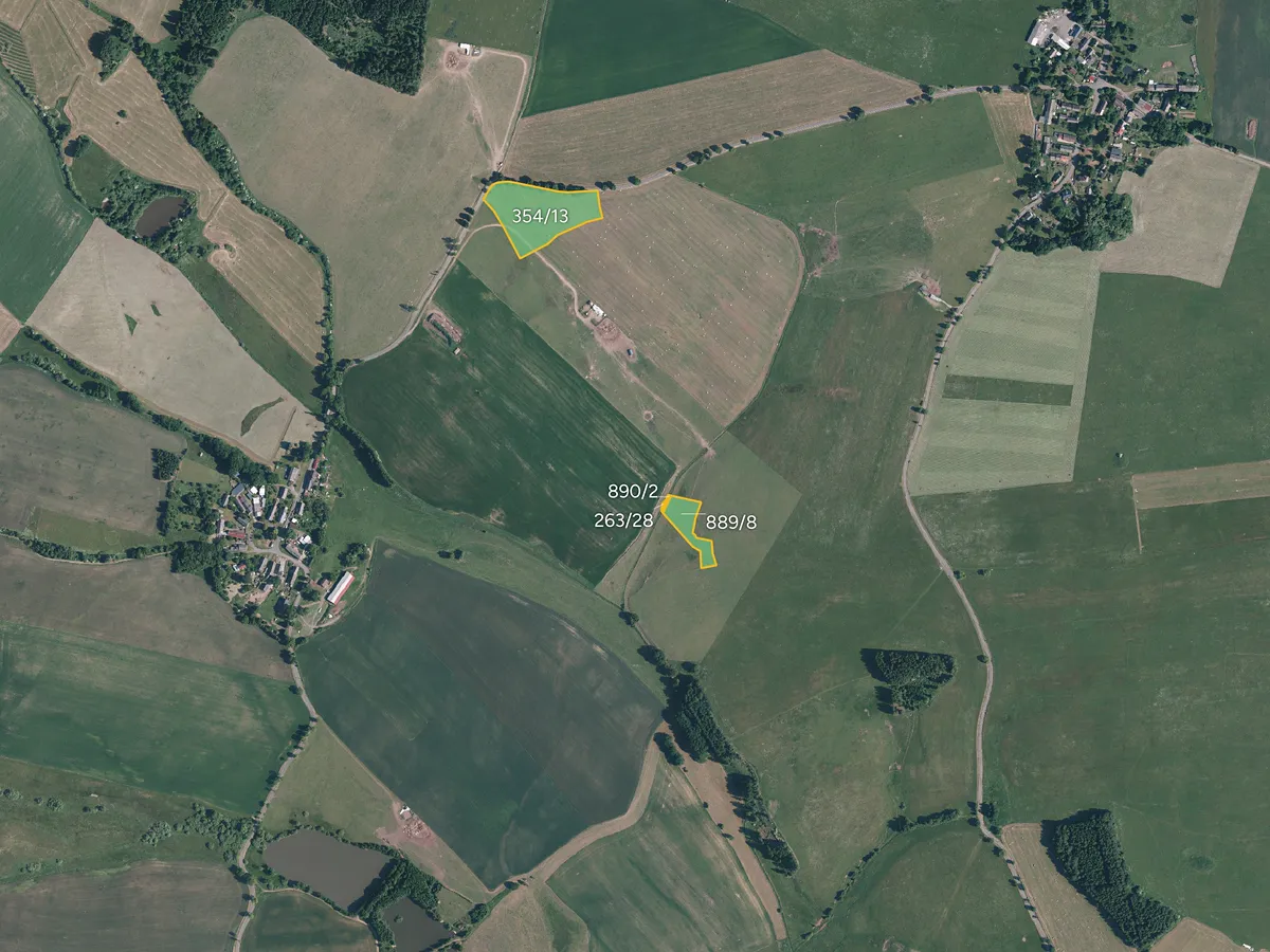 Prodej pole 2493 m²