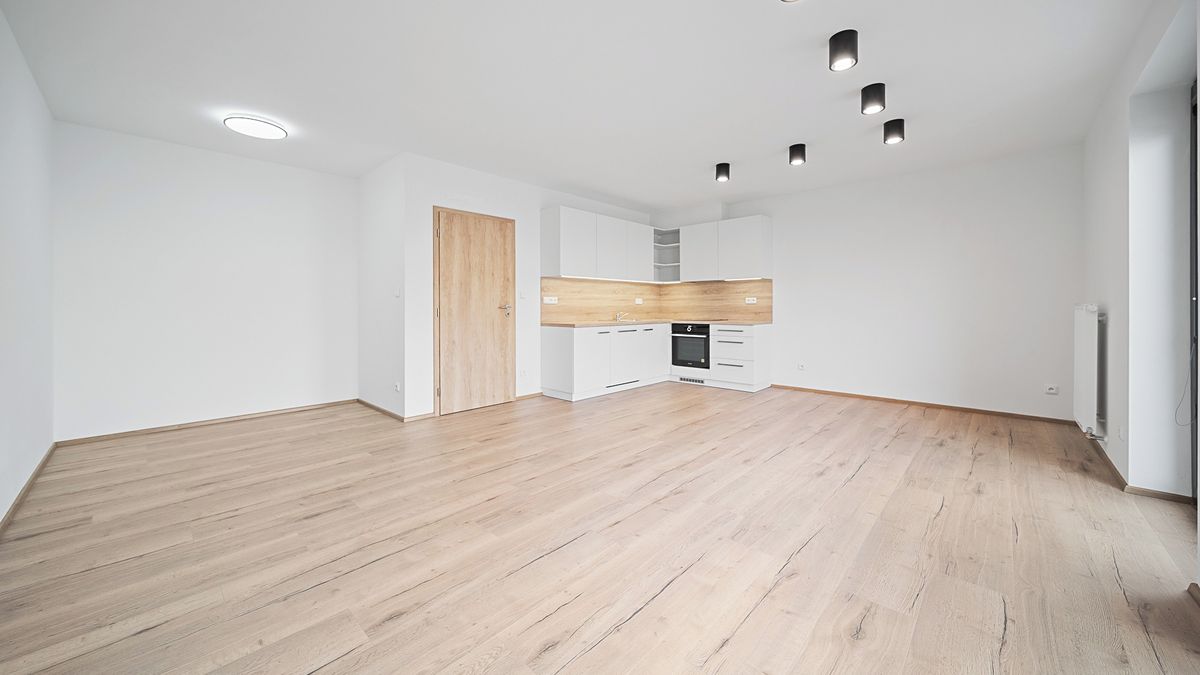 Pronájem bytu 1+kk 41 m² – fotografie 5
