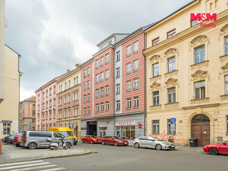 Комерційне приміщення в оренду, 48 м² (12 з 15)