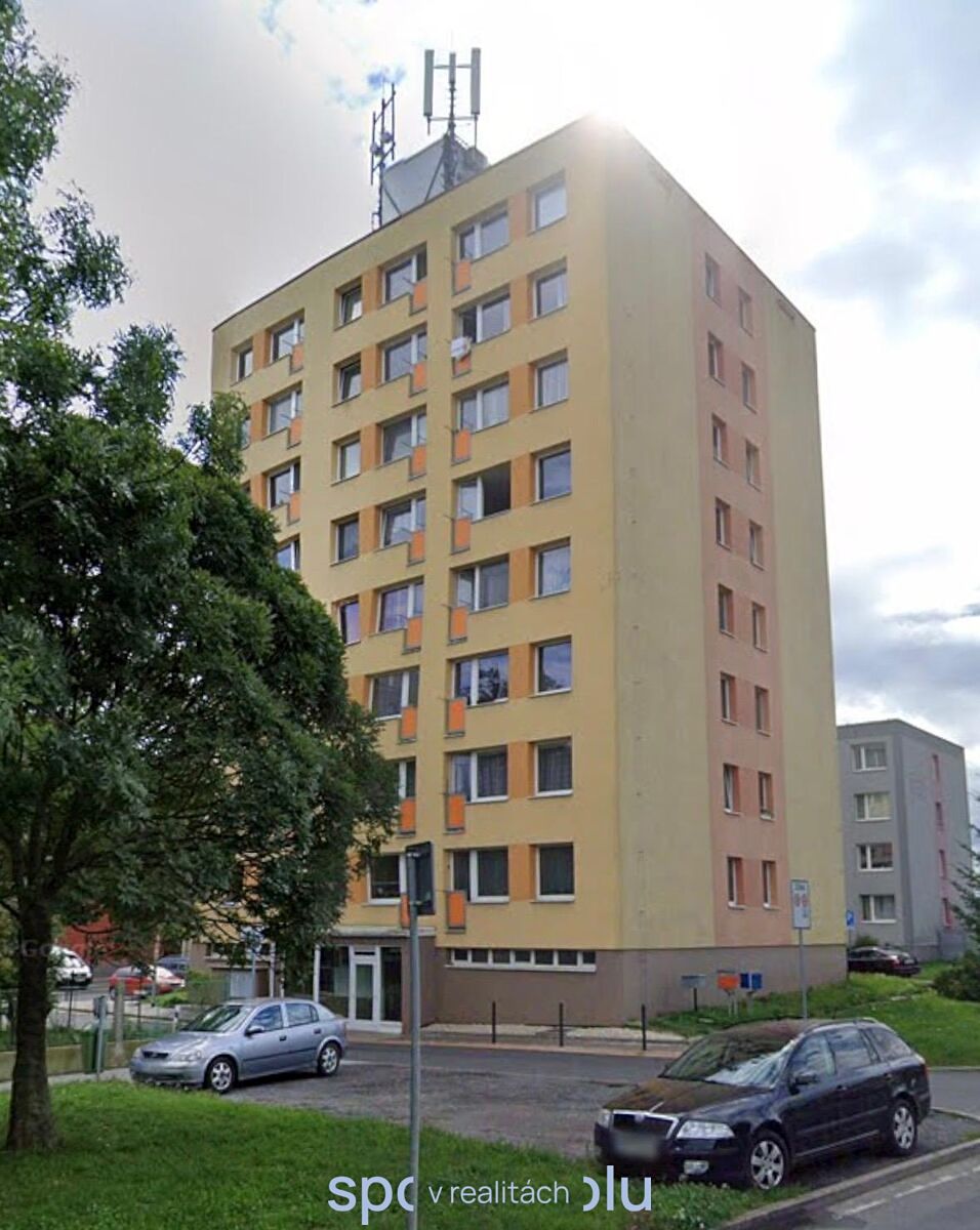 Pronájem bytu 1+kk 30 m² – fotografie 3