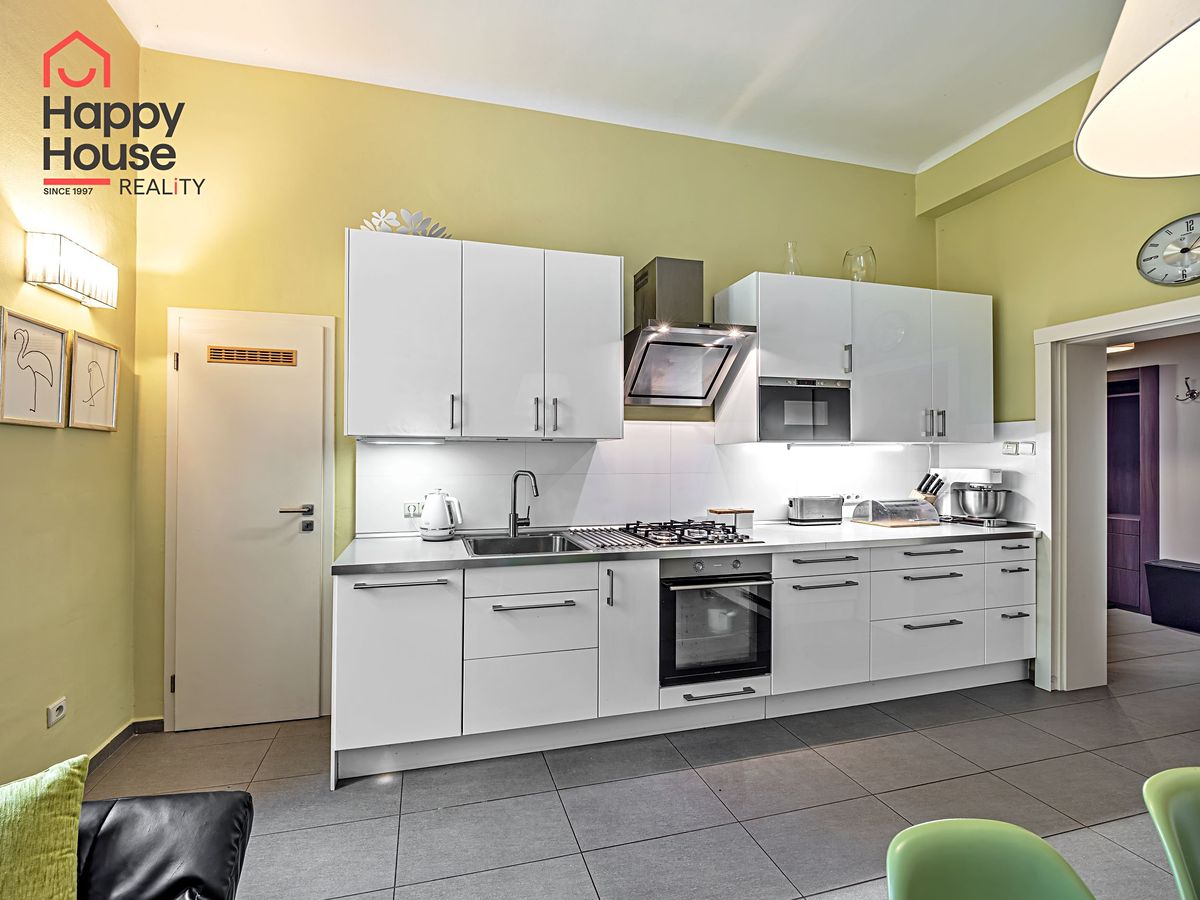 Pronájem bytu 2+1 65 m² – fotografie 2