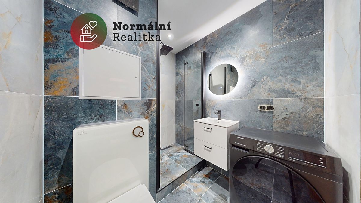 Pronájem bytu 1+kk 20 m² – fotografie 3