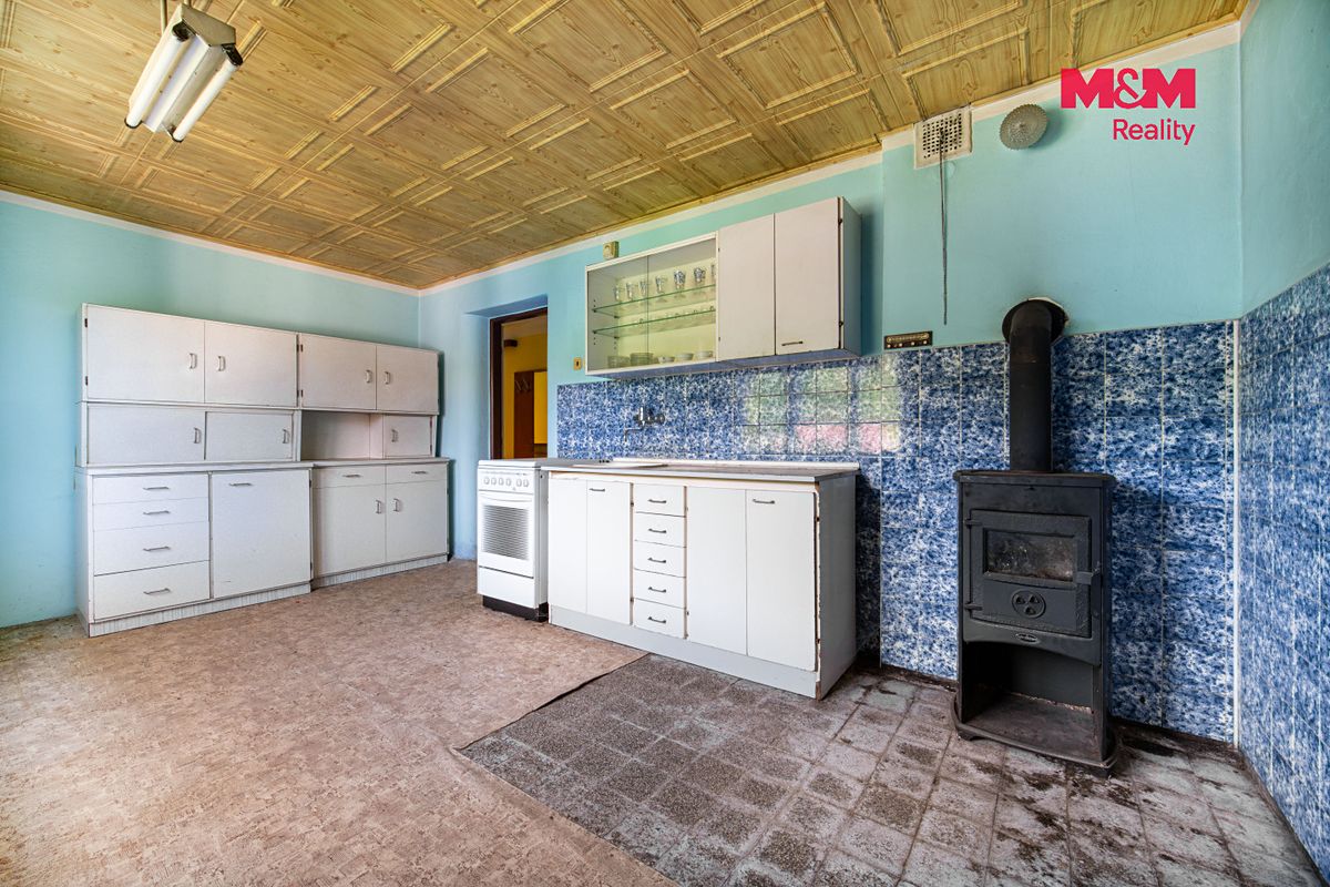 Prodej rodinného domu 125 m², pozemek 1210 m² – fotografie 4