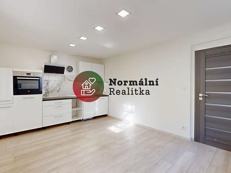 Prodej rodinného domu 124 m², pozemek 157 m², Peruc – náhled fotky 3