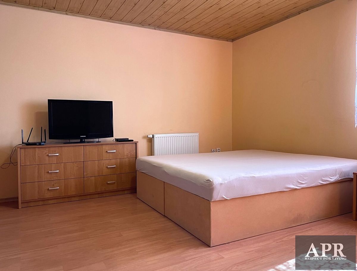 Pronájem bytu 1+kk 30 m² – fotografie 5